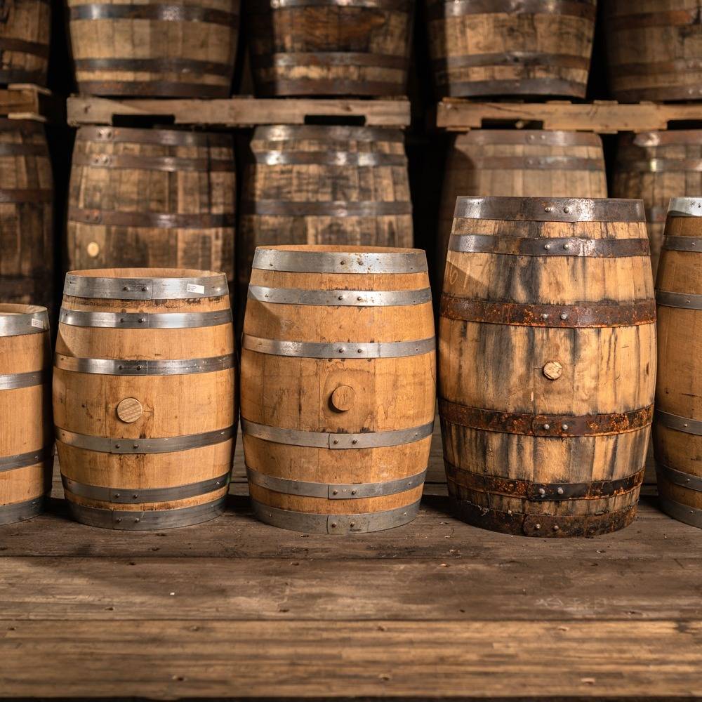 Small Format Barrels vs Standard Barrels Aging Differences & Barrel Sizes