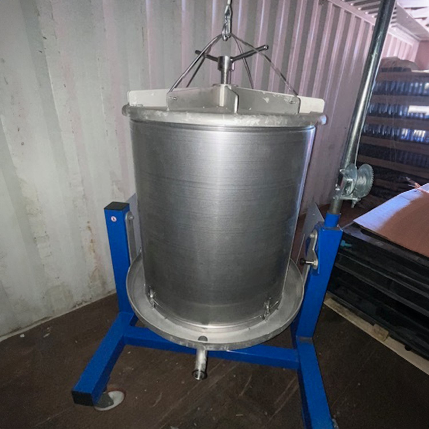 Pillan 300L Stainless Steel Bladder Press w/ Tilt Frame - Used