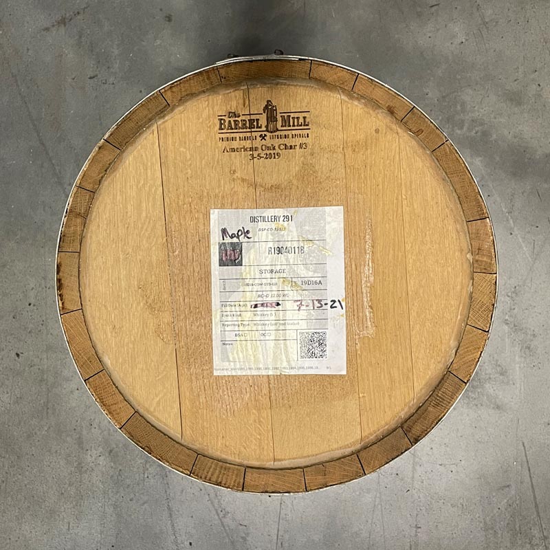 View of the head of a 10 Gallon Distillery 291 Maple Whiskey Barrel