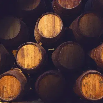 Barrels & Bourbon: Charting Kentucky's Distillery Boom