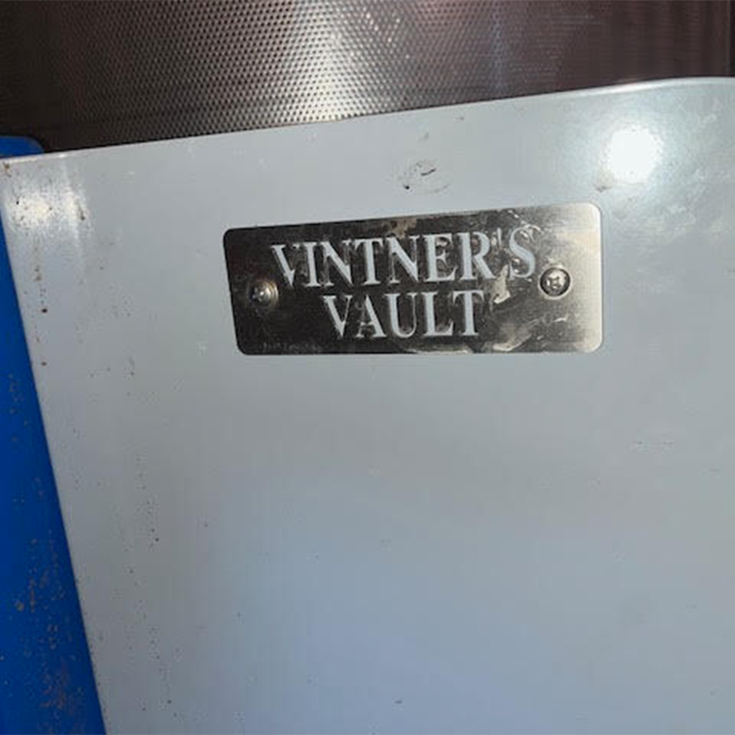 Pillan 300L Stainless Steel Bladder Press w/ Tilt Frame - Used